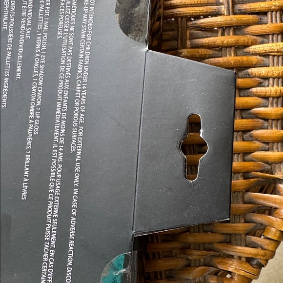 Style Essentials Metallic FX Total Look Set - Picture 8 of 8